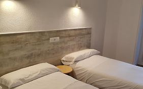 Hostal Ginebra -Madrid Centro Gran Vía Sol-
